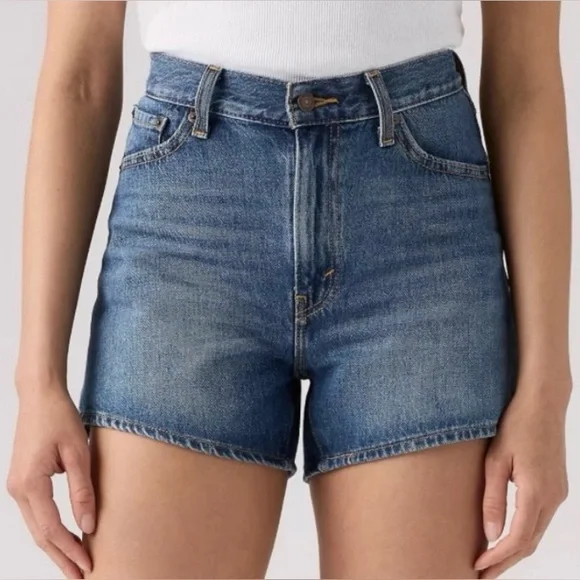 Levi's Premium 80's Mom Denim Jean Shorts Women's Size 28 Medium Wash - Picture 1 of 5